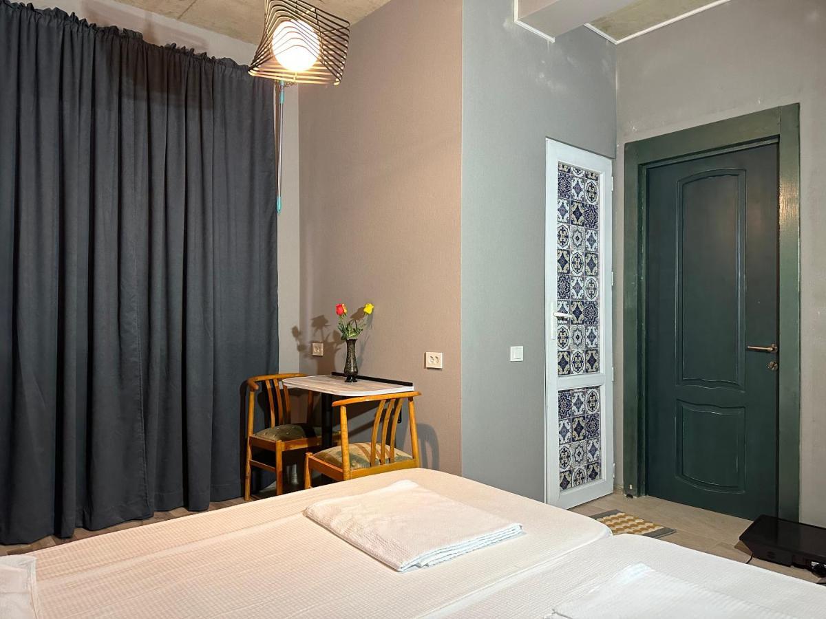 Nid Hotel Tbiliszi Kültér fotó