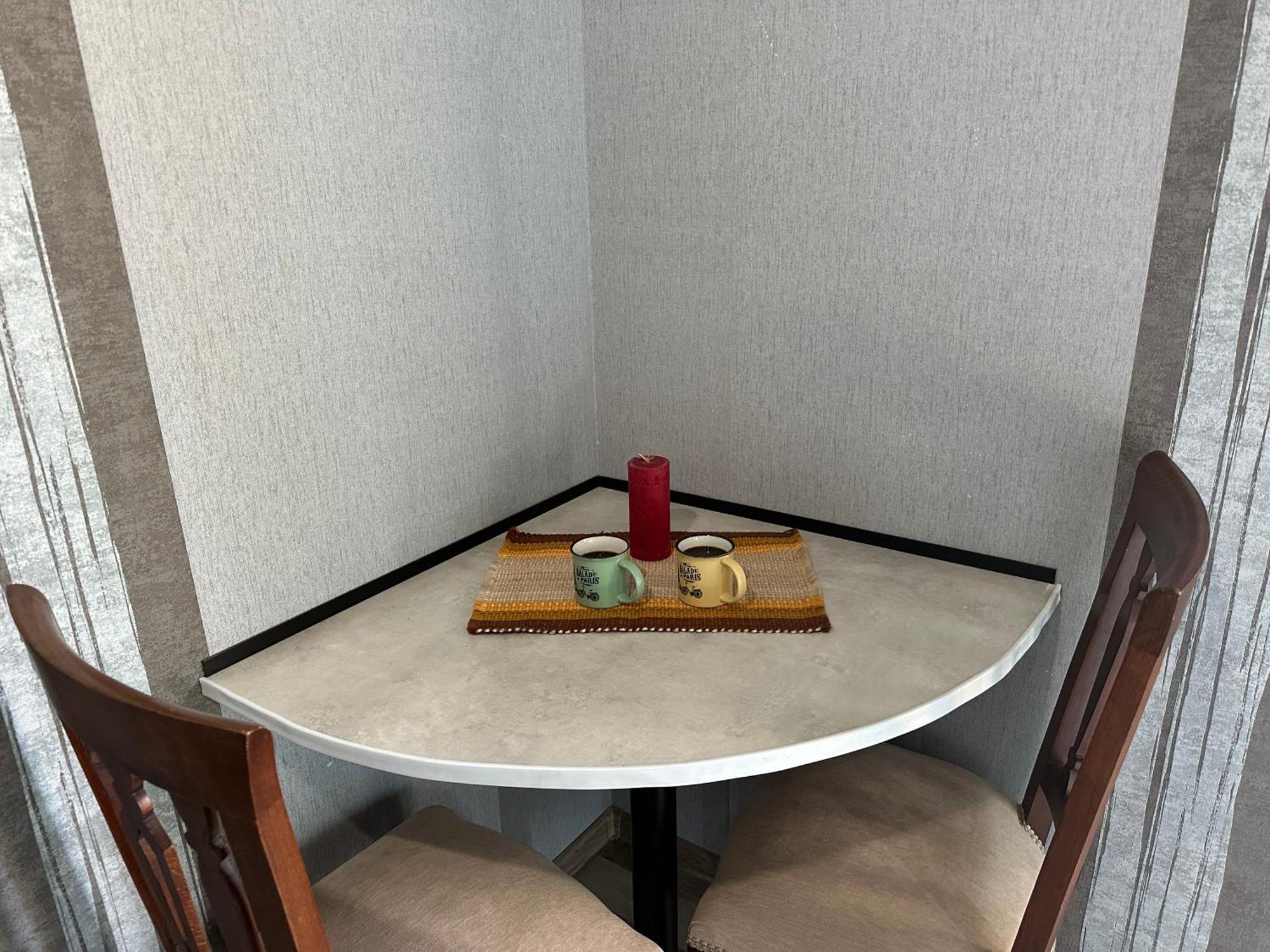 Nid Hotel Tbiliszi Kültér fotó